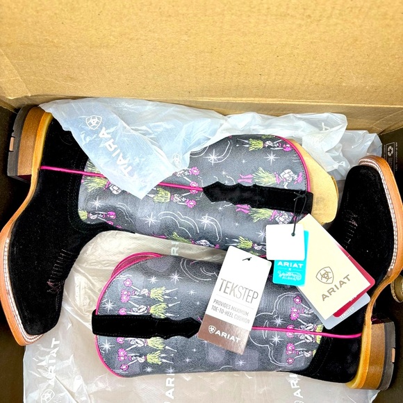 Frontier Western Aloha Western Boot (Size 6) - Picture 15 of 15